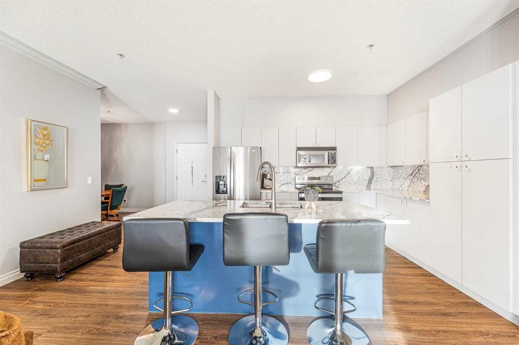 









3810


43

Street Southwest, 412,
Calgary,




AB
T3E 7T7

