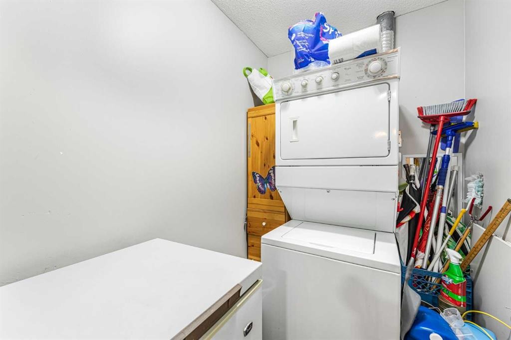 









3810


43

Street Southwest, 412,
Calgary,




AB
T3E 7T7


