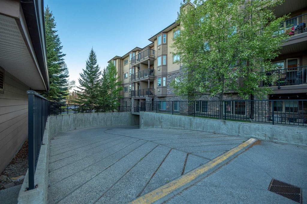 









3810


43

Street Southwest, 412,
Calgary,




AB
T3E 7T7


