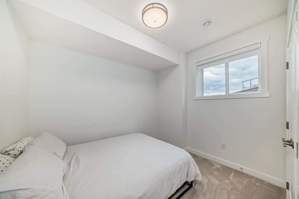 









68


Chelsea

Cape,
Chestermere,




AB
T1X 1Z4

