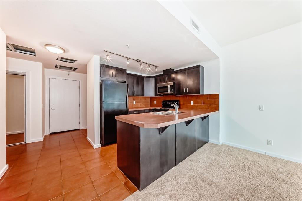 









1410


1

Street Southeast, 409,
Calgary,




AB
T2G 5T7

