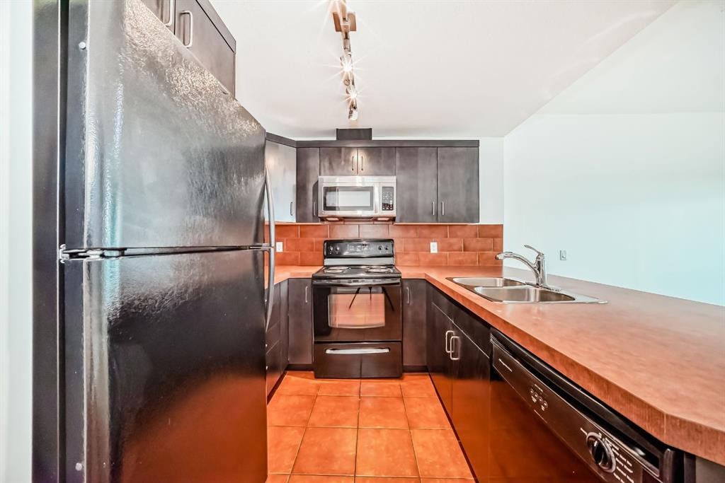 









1410


1

Street Southeast, 409,
Calgary,




AB
T2G 5T7


