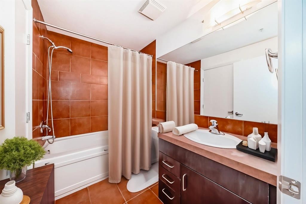 









1410


1

Street Southeast, 409,
Calgary,




AB
T2G 5T7

