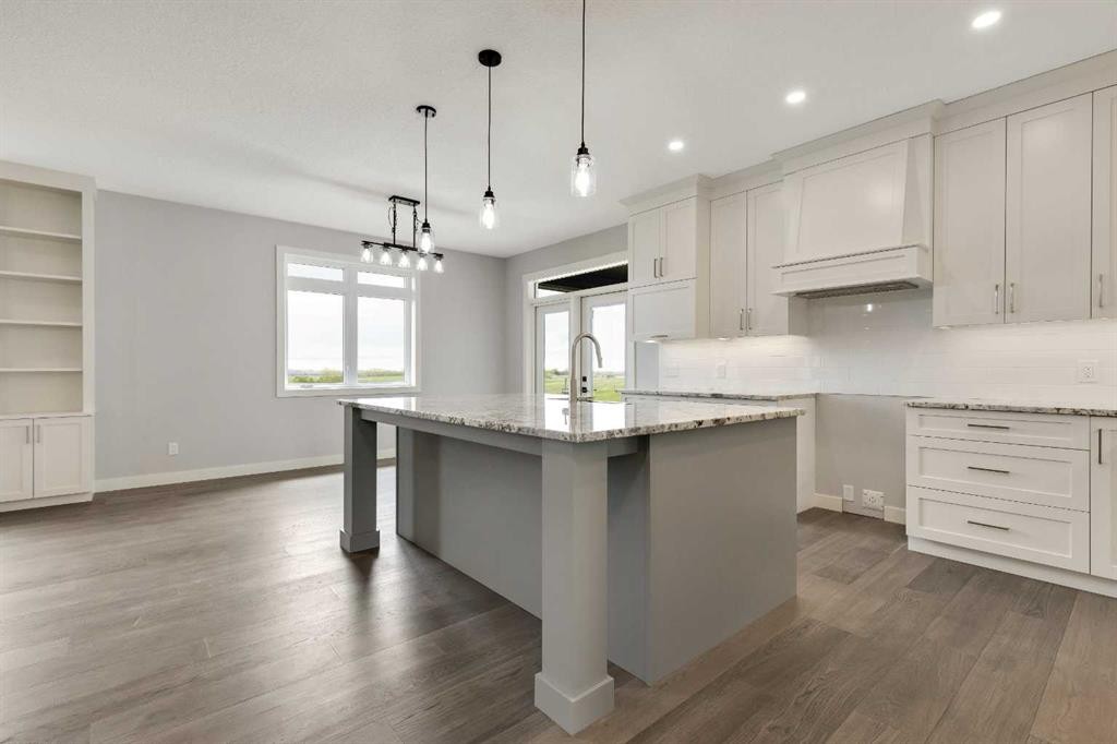 









349062


Tamarack

Drive East,
Rural Foothills County,




AB
T1S 5B8

