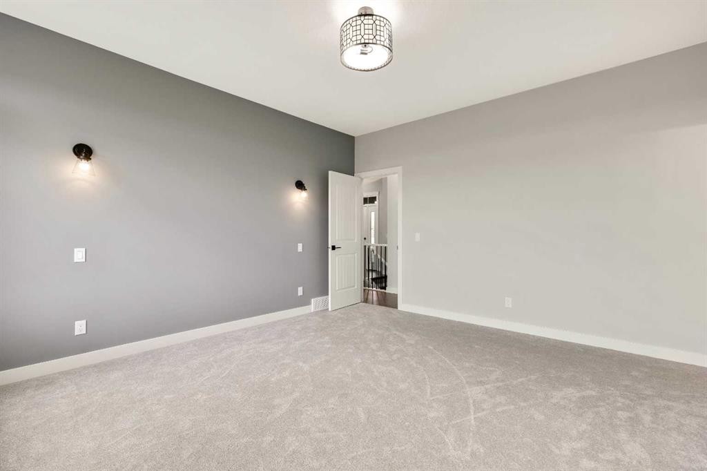 









349062


Tamarack

Drive East,
Rural Foothills County,




AB
T1S 5B8

