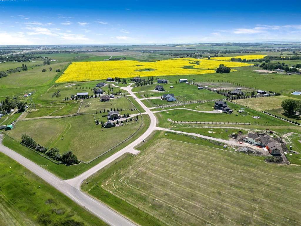 









349062


Tamarack

Drive East,
Rural Foothills County,




AB
T1S 5B8

