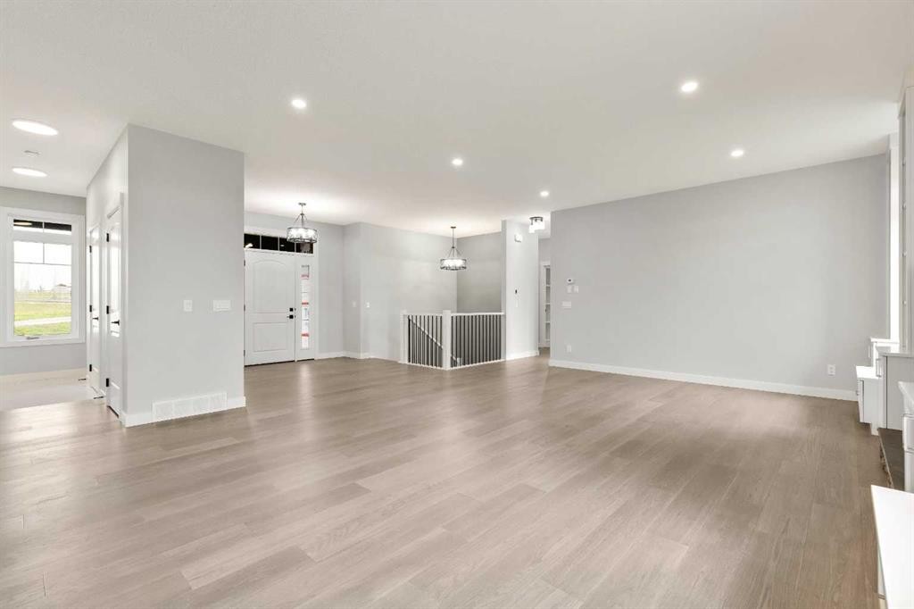









349062


Tamarack

Drive East,
Rural Foothills County,




AB
T1S 5B8

