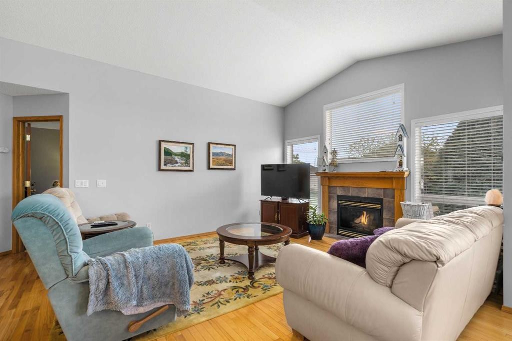 









310


Riverside

Garden Northwest,
High River,




AB
T1V 1Y9

