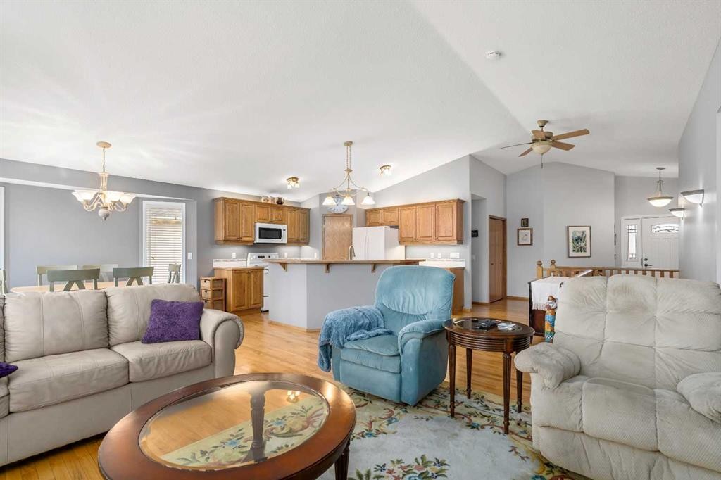 









310


Riverside

Garden Northwest,
High River,




AB
T1V 1Y9

