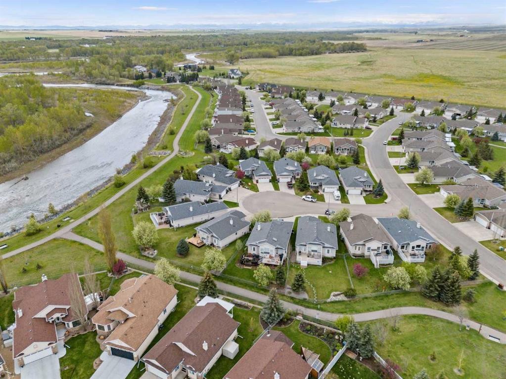 









310


Riverside

Garden Northwest,
High River,




AB
T1V 1Y9

