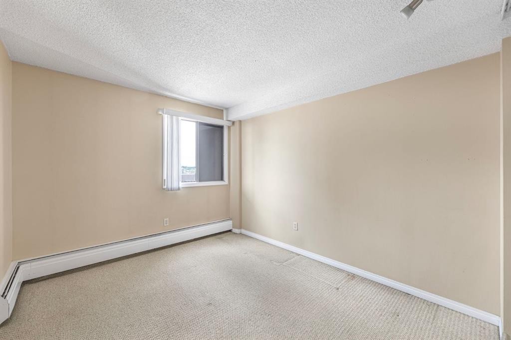 









1334


12

Avenue Southwest, 806,
Calgary,




AB
T3C 3R9


