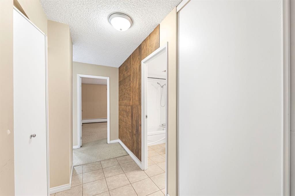 









1334


12

Avenue Southwest, 806,
Calgary,




AB
T3C 3R9

