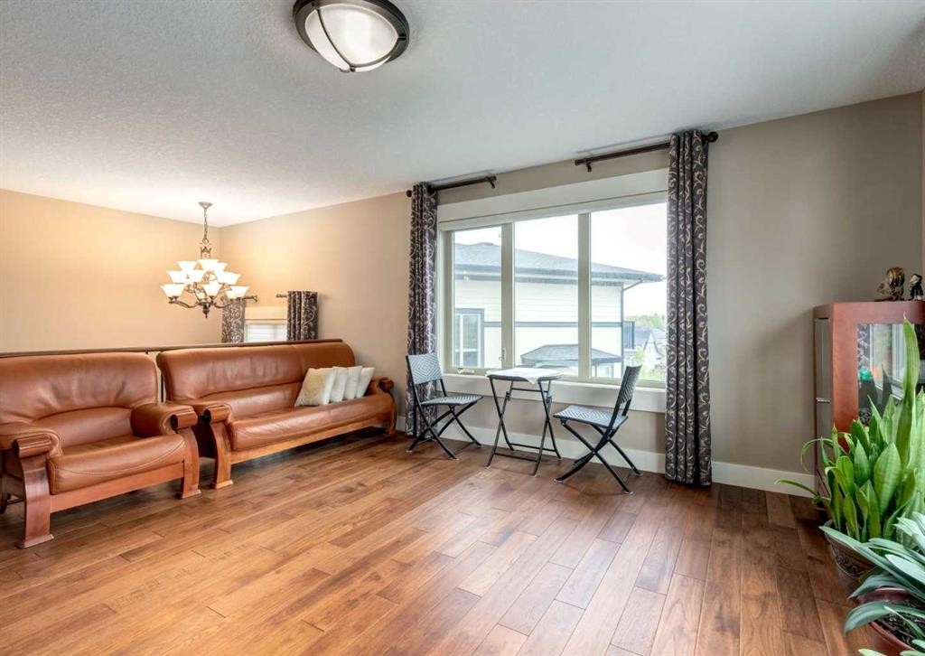 









72


Rockcliff

Grove Northwest,
Calgary,




AB
T3G 0C8

