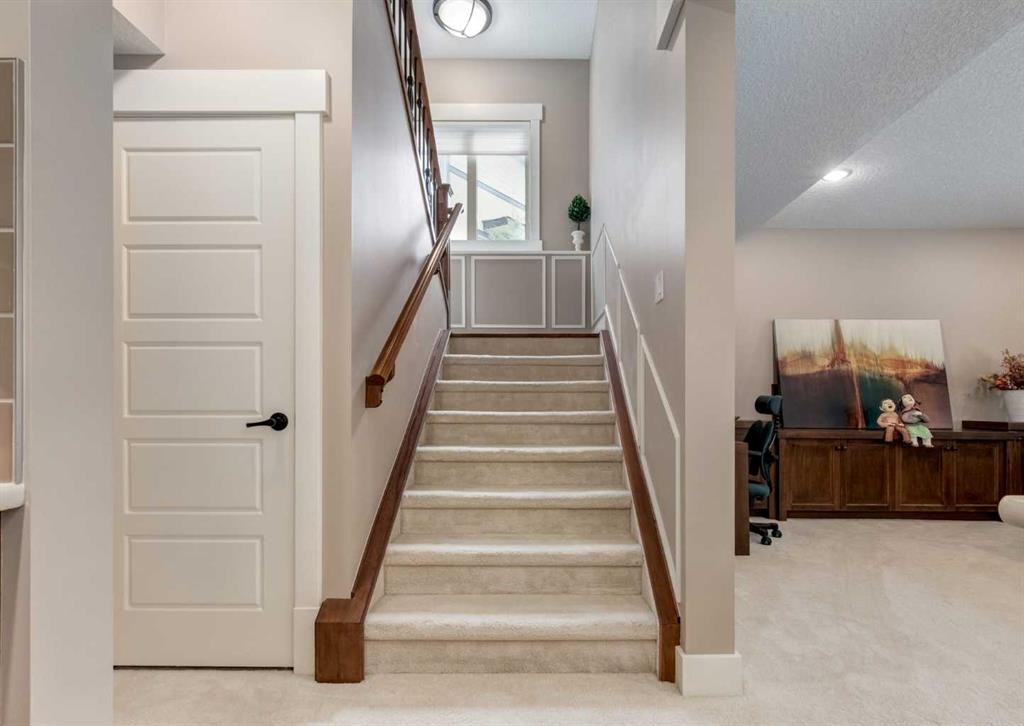 









72


Rockcliff

Grove Northwest,
Calgary,




AB
T3G 0C8

