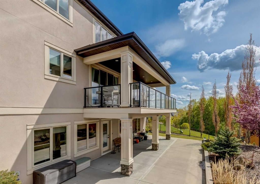 









72


Rockcliff

Grove Northwest,
Calgary,




AB
T3G 0C8

