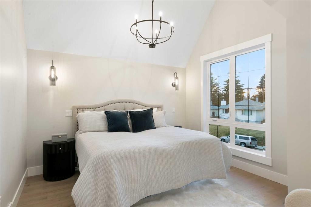 









2414


35

Street Southwest,
Calgary,




AB
T3E 2Y1

