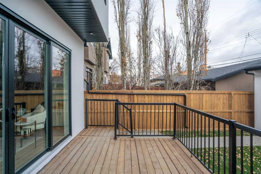 









2414


35

Street Southwest,
Calgary,




AB
T3E 2Y1

