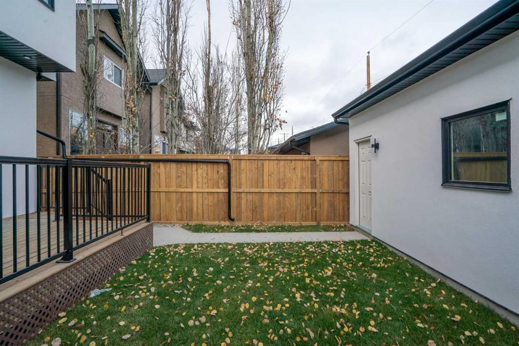 









2414


35

Street Southwest,
Calgary,




AB
T3E 2Y1

