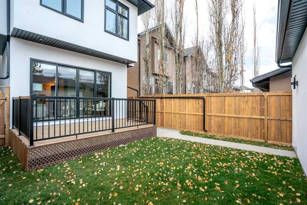 









2414


35

Street Southwest,
Calgary,




AB
T3E 2Y1

