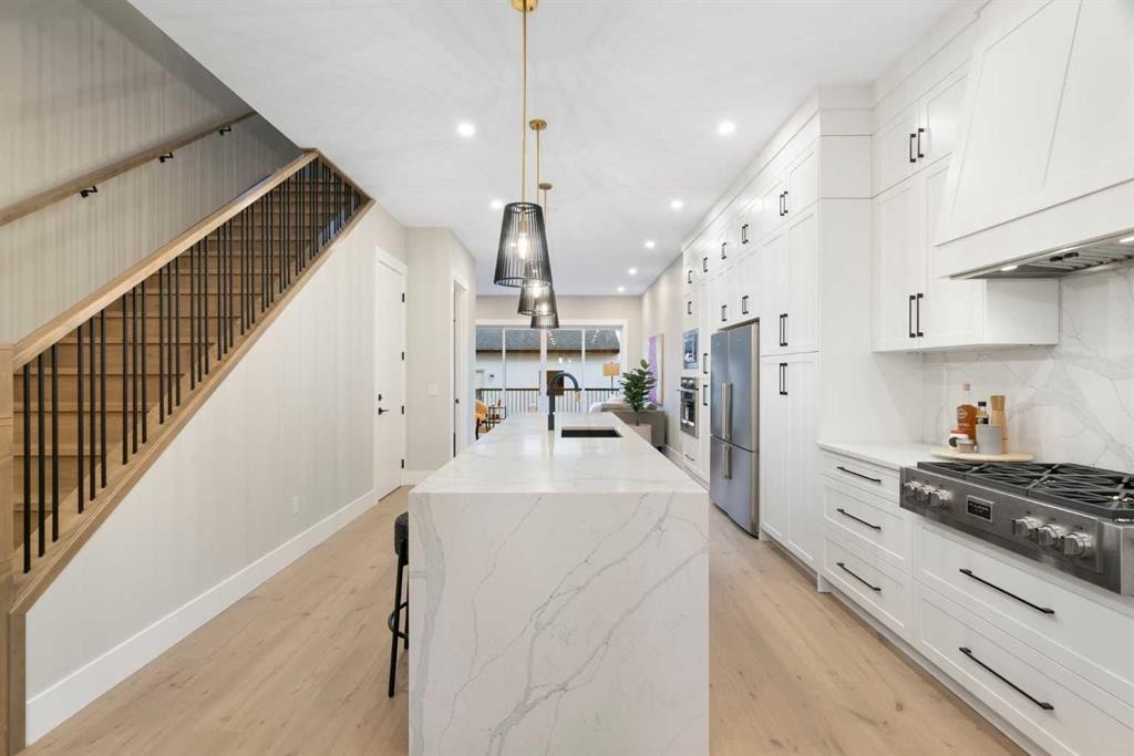 









2414


35

Street Southwest,
Calgary,




AB
T3E 2Y1

