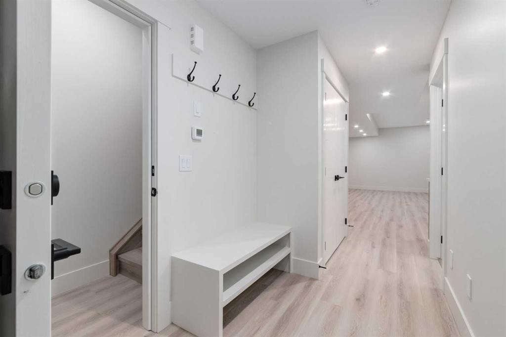 









2416


35

Street Southwest,
Calgary,




AB
T3E2Y1

