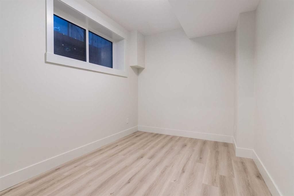 









2416


35

Street Southwest,
Calgary,




AB
T3E2Y1

