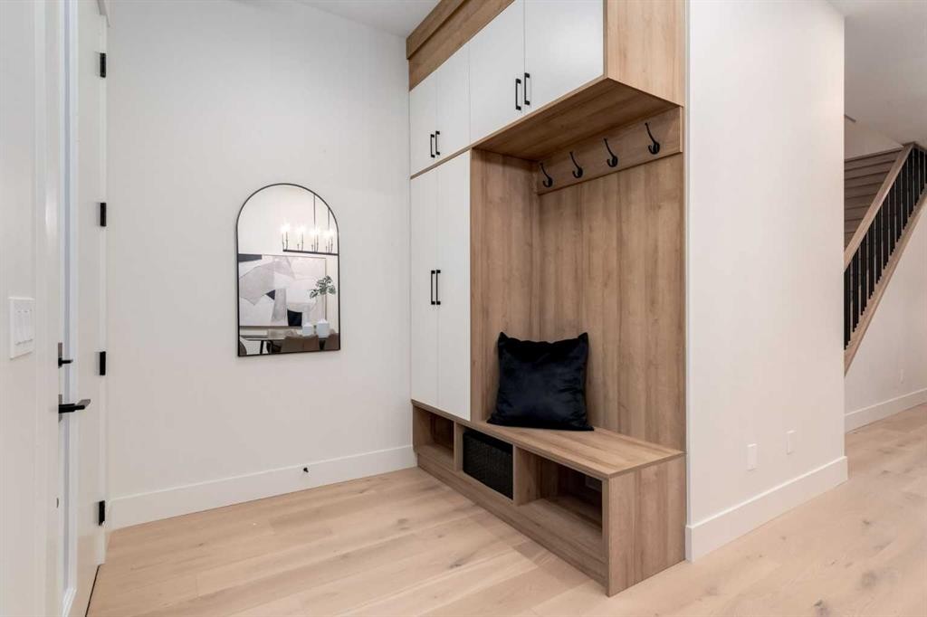 









2416


35

Street Southwest,
Calgary,




AB
T3E2Y1

