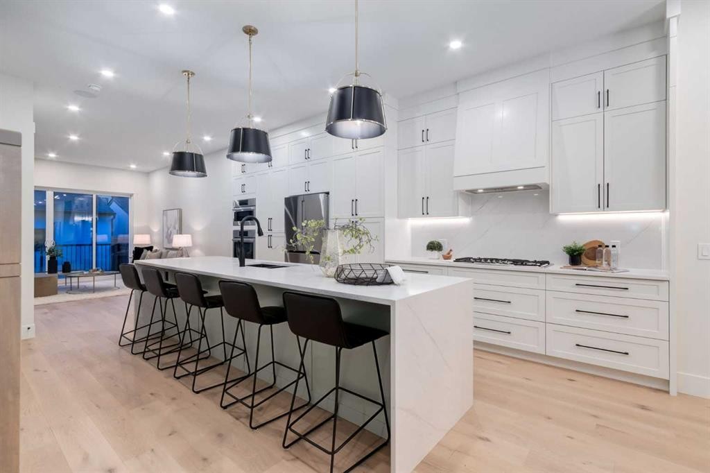 









2416


35

Street Southwest,
Calgary,




AB
T3E2Y1

