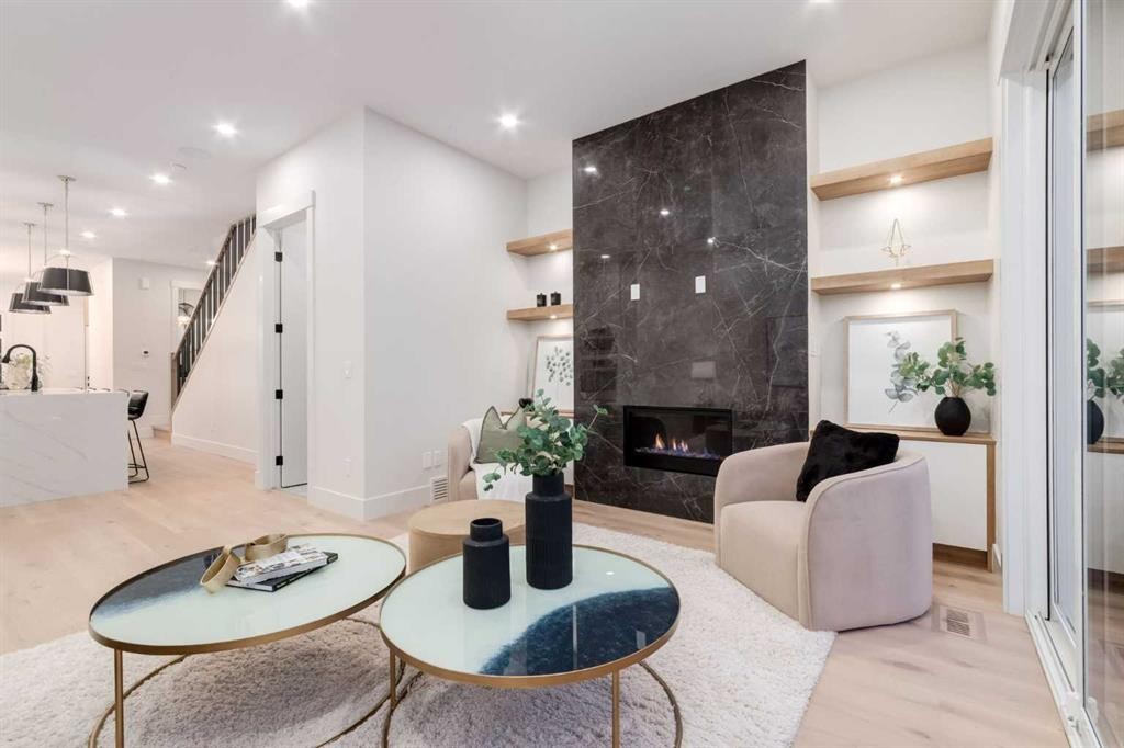 









2416


35

Street Southwest,
Calgary,




AB
T3E2Y1

