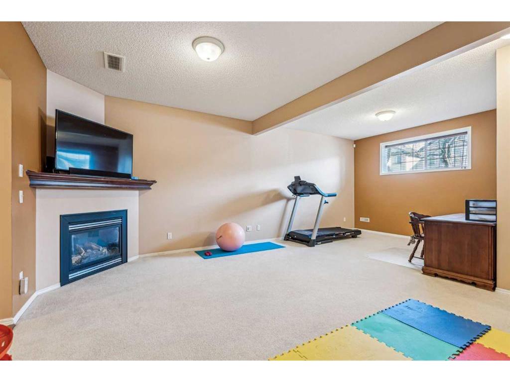 









44


Covepark

Place Northeast,
Calgary,




AB
T3K 5Z8

