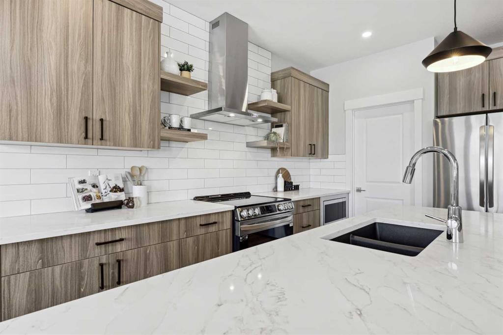 









30


Clover

Crescent,
Beiseker,




AB
T0M0G0

