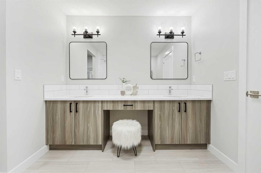 









30


Clover

Crescent,
Beiseker,




AB
T0M0G0

