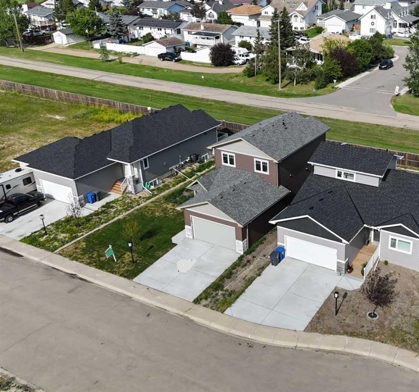 









30


Clover

Crescent,
Beiseker,




AB
T0M0G0

