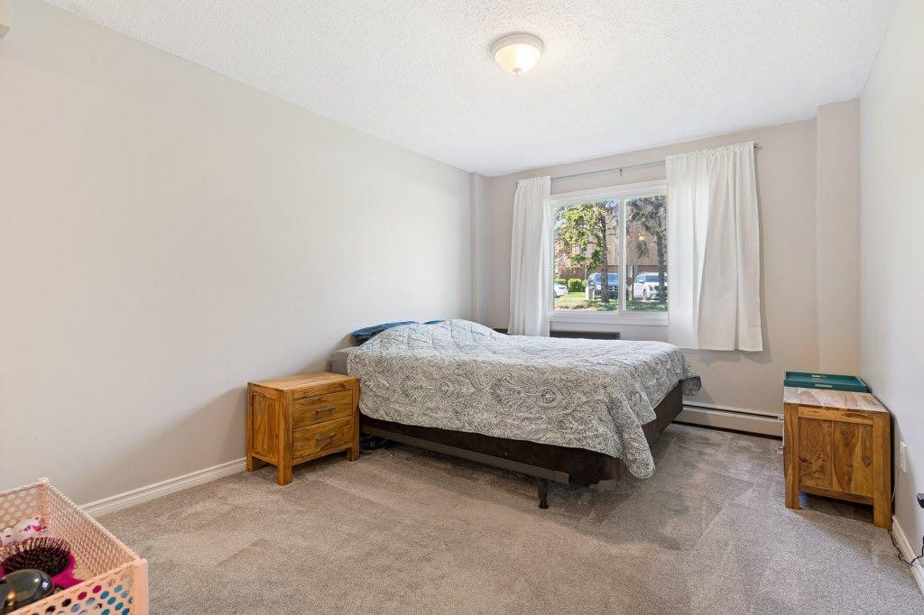 









8948


Elbow

Drive Southwest, 504,
Calgary,




AB
T2V 0H9

