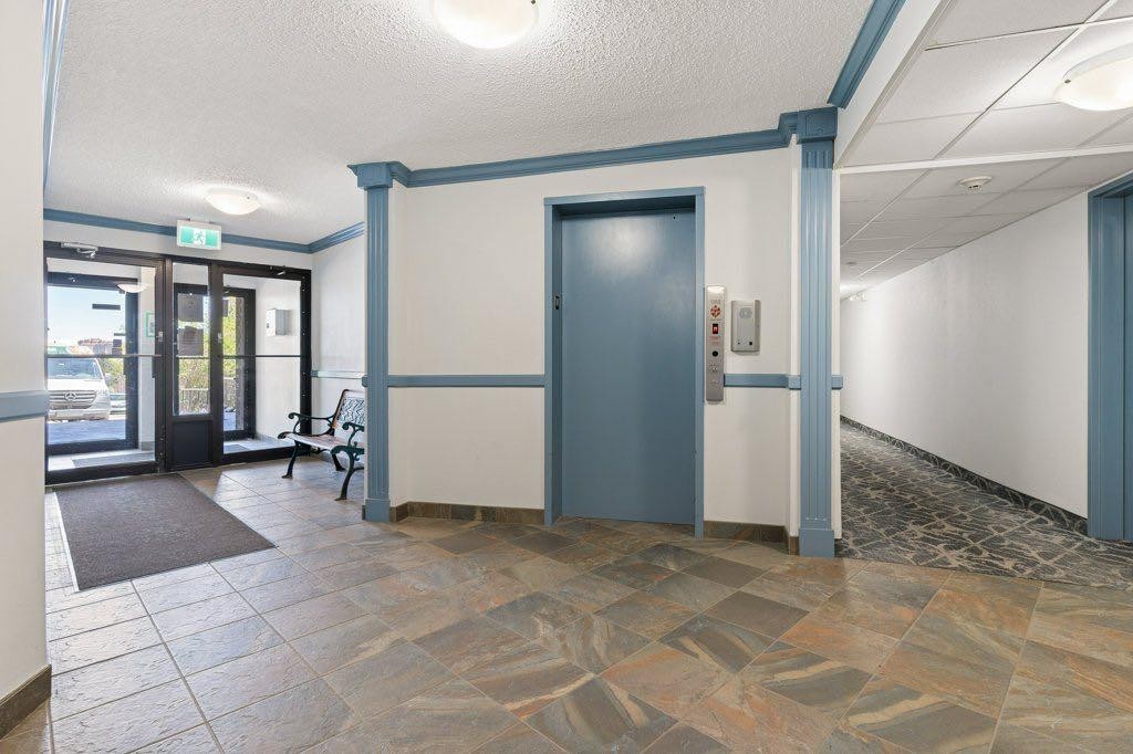 









8948


Elbow

Drive Southwest, 504,
Calgary,




AB
T2V 0H9

