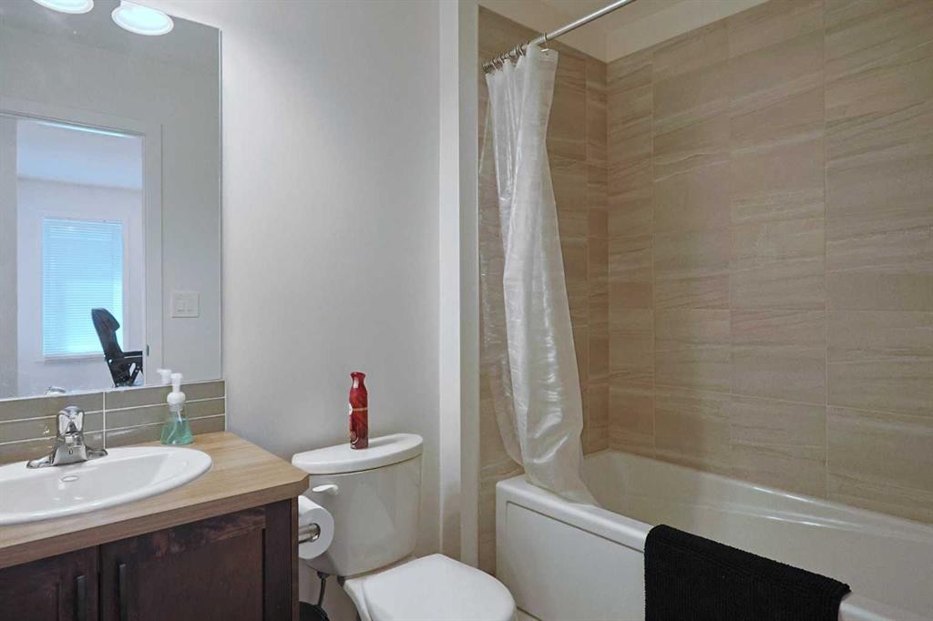 









153


Yorkville

Avenue Southwest,
Calgary,




AB
T2X 4K4

