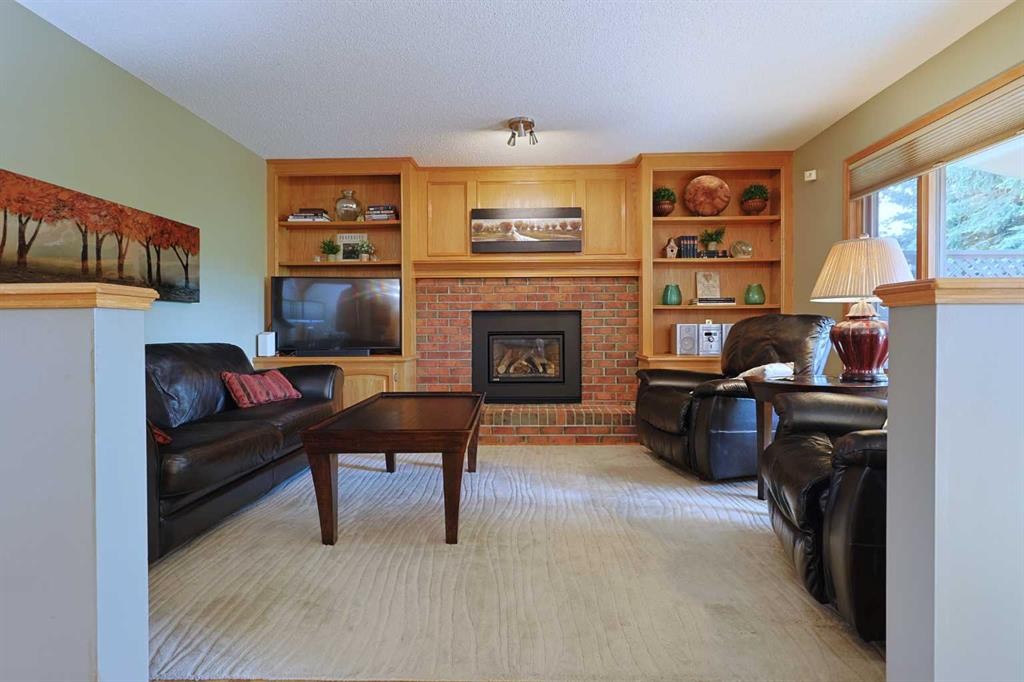 









109


Hamptons

Grove Northwest,
Calgary,




AB
T3A 5B2

