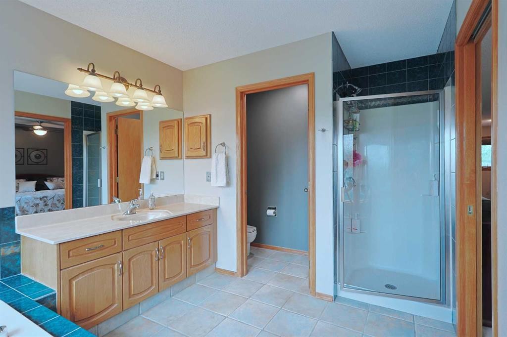 









109


Hamptons

Grove Northwest,
Calgary,




AB
T3A 5B2

