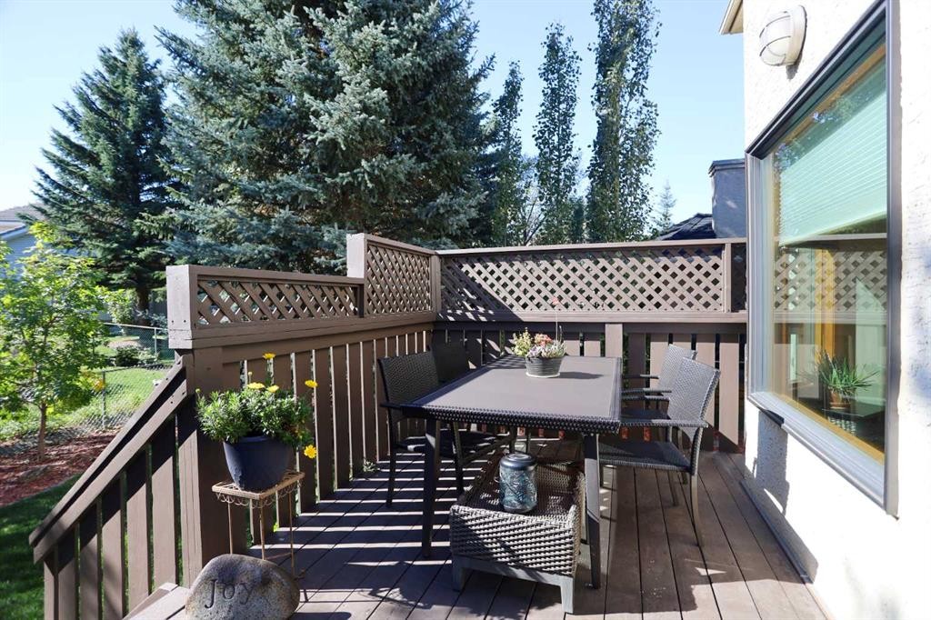 









109


Hamptons

Grove Northwest,
Calgary,




AB
T3A 5B2


