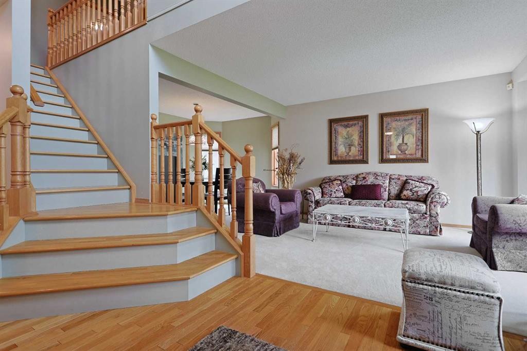 









109


Hamptons

Grove Northwest,
Calgary,




AB
T3A 5B2

