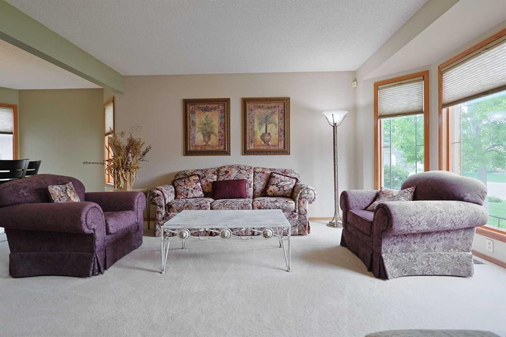 









109


Hamptons

Grove Northwest,
Calgary,




AB
T3A 5B2

