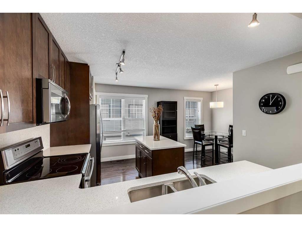 









1118


Mckenzie Towne

Row Southeast,
Calgary,




AB
T2Z1E1

