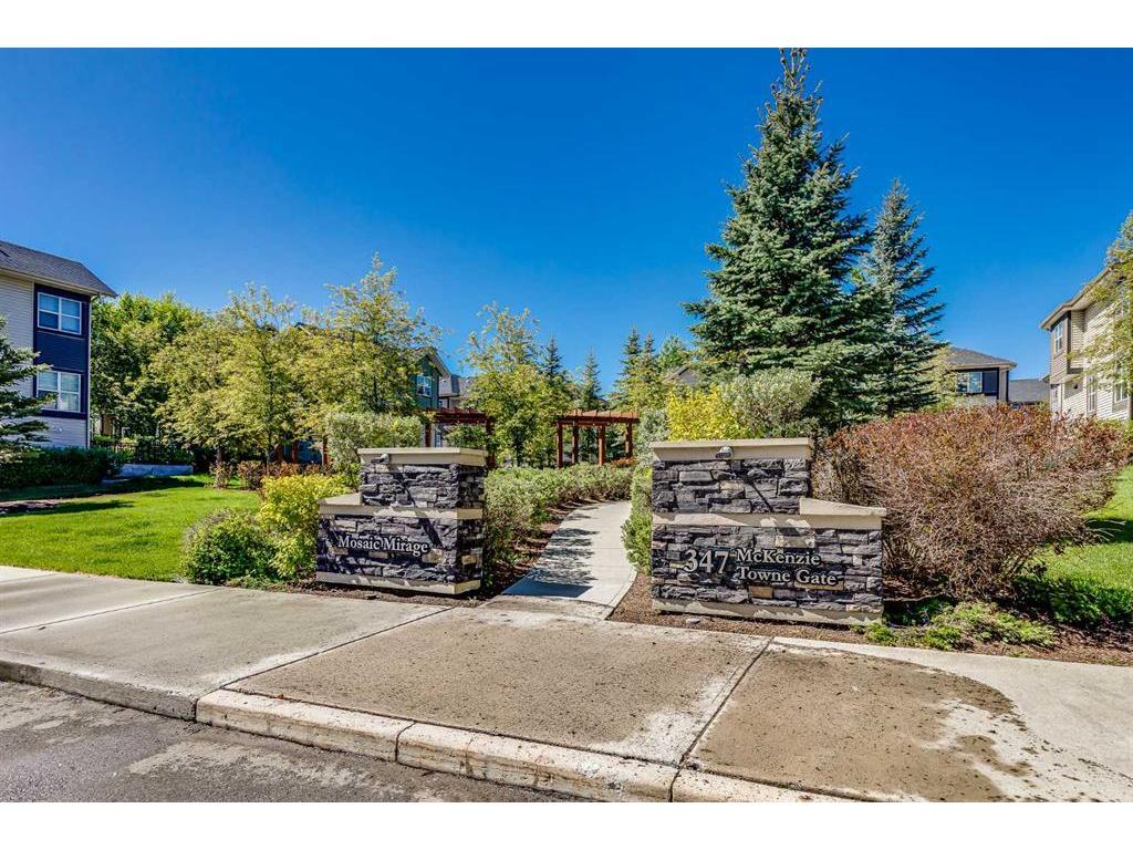 









1118


Mckenzie Towne

Row Southeast,
Calgary,




AB
T2Z1E1

