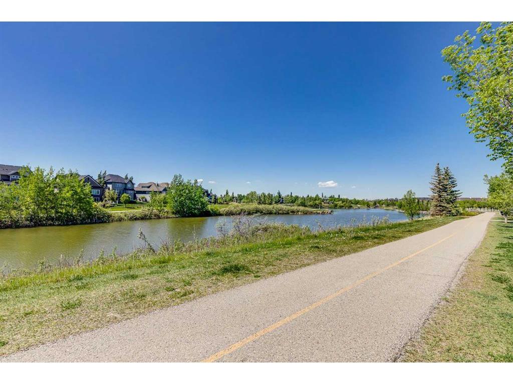 









1118


Mckenzie Towne

Row Southeast,
Calgary,




AB
T2Z1E1

