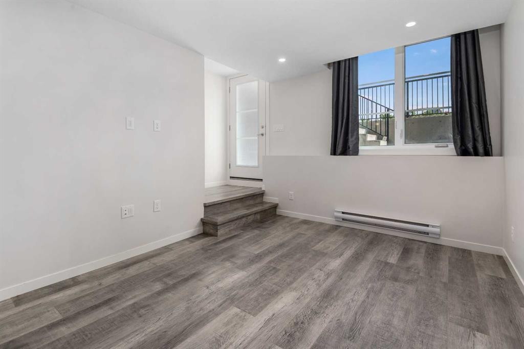 









260


Rowley

Way Northwest, 108,
Calgary,




AB
T3L 0H5

