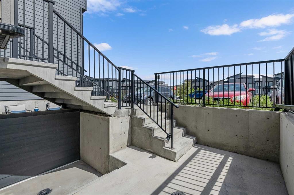 









260


Rowley

Way Northwest, 108,
Calgary,




AB
T3L 0H5

