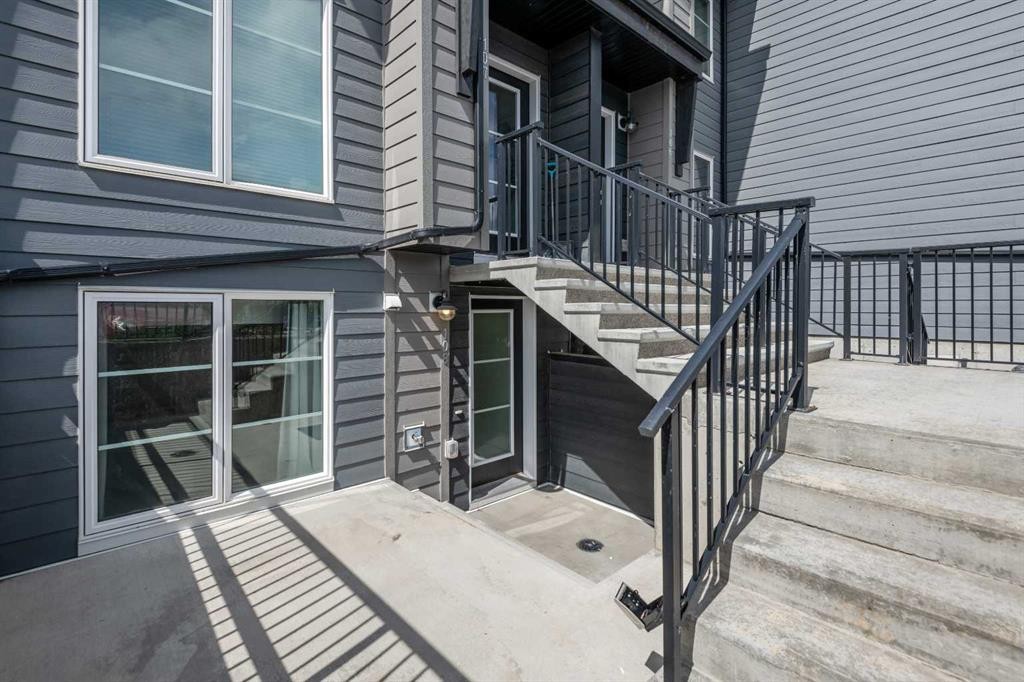 









260


Rowley

Way Northwest, 108,
Calgary,




AB
T3L 0H5


