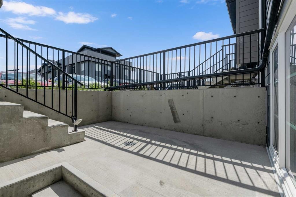 









260


Rowley

Way Northwest, 108,
Calgary,




AB
T3L 0H5


