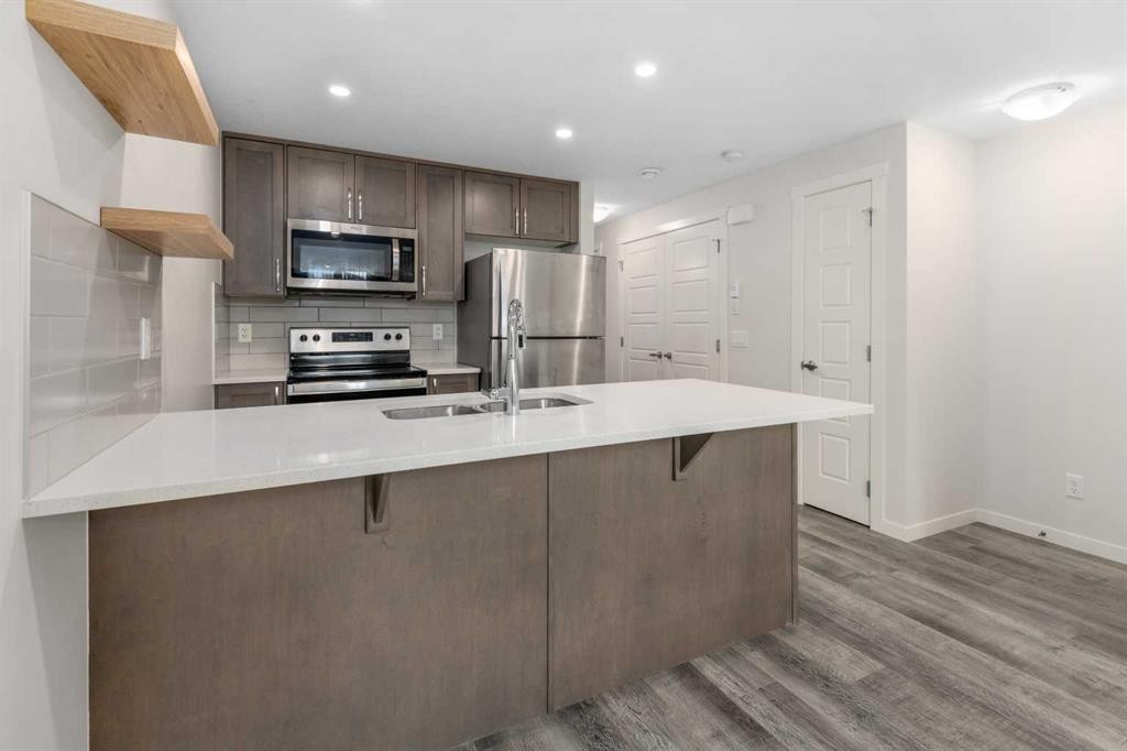 









260


Rowley

Way Northwest, 108,
Calgary,




AB
T3L 0H5


