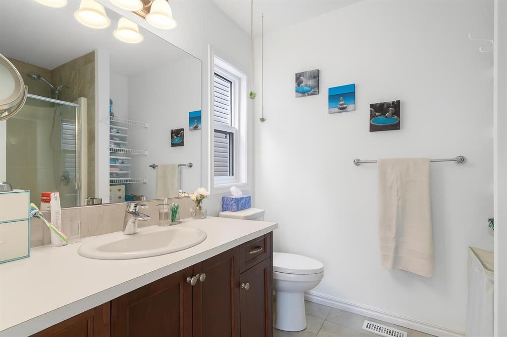 









1585


Legacy

Circle Southeast,
Calgary,




AB
T2x 2c3

